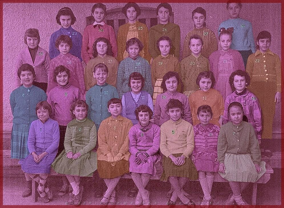 ECOLE JEAN MACE FILLES 1957 CM2.jpg